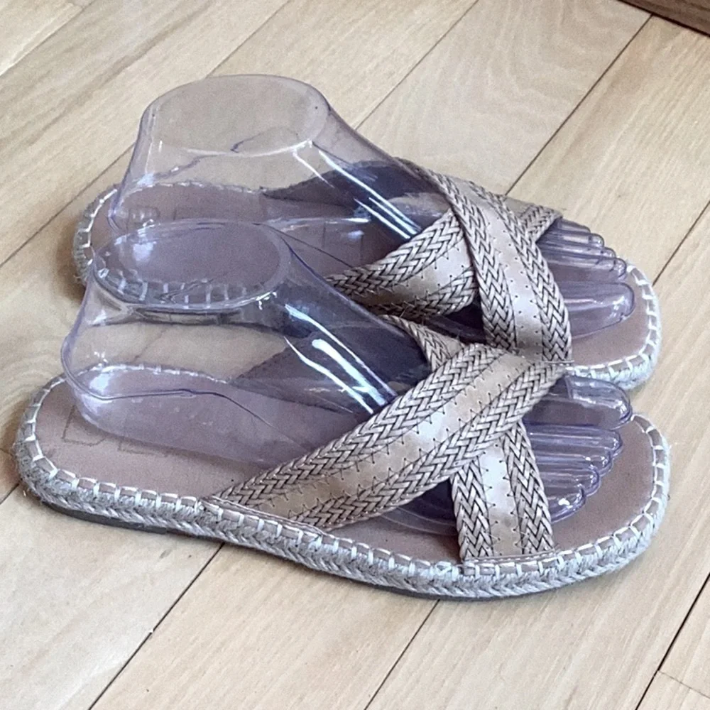 BEACH by Matisse hightide slide on sandals, espadrille flats. Women’s size 8
